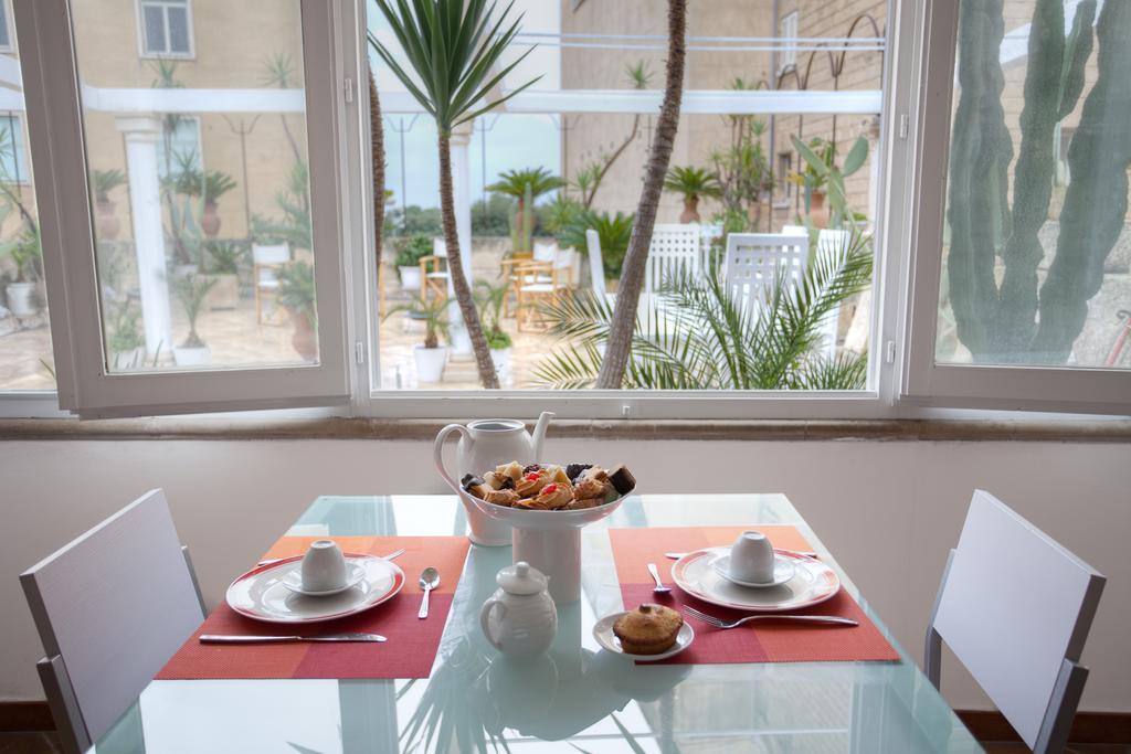 B&B Il Castello Lecce Ruang foto